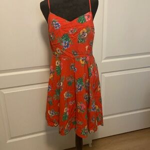 Red Hawaiian print dress